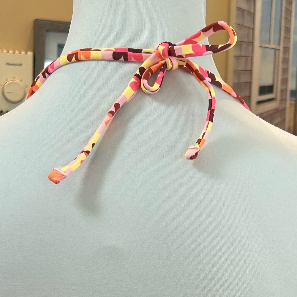 Hurley Retro Floral Daisy Triangle Bikini Set NWT Medium - Picture 9 of 10